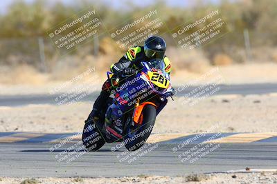 media/Jan-16-2022-CVMA (Sun) [[7f3d92989d]]/Race 3 Amateur Supersport Middleweight/